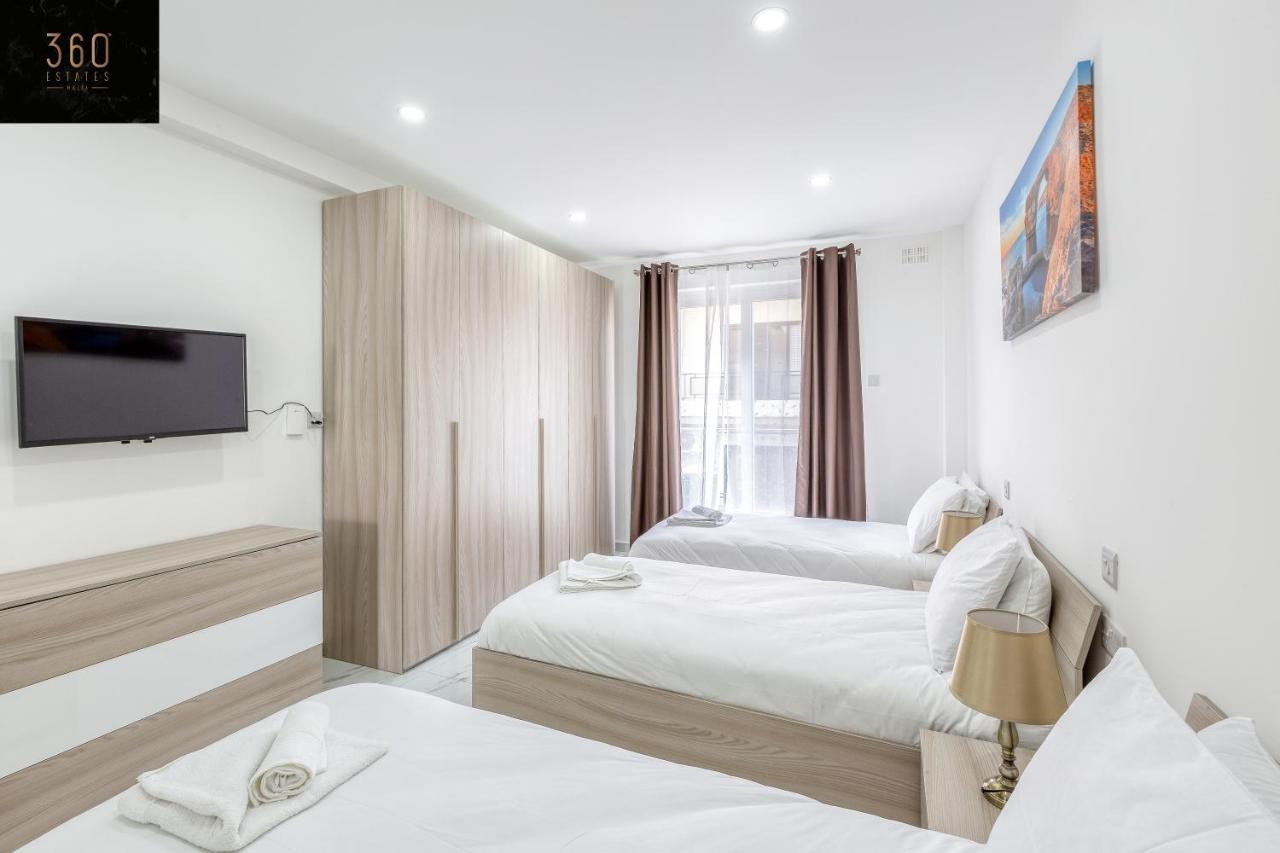 Beautiful, Spacious With Bbq & Private Terrace By 360 Estates Apartment Saint Julian's